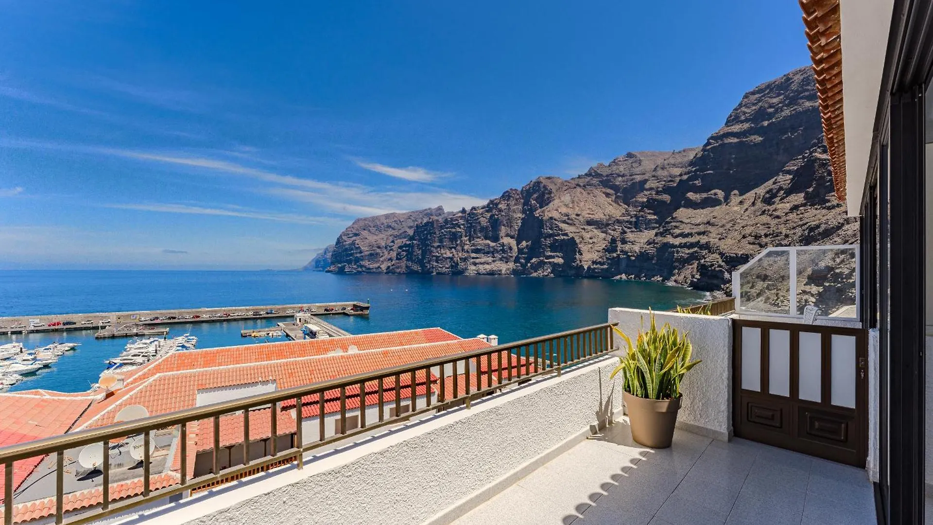 Panoramic View Apartment In Los Gigantes Acantilado de los Gigantes